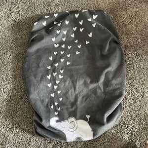 Boppy Changing Pad Cover 🐘🤍🖤🩶
